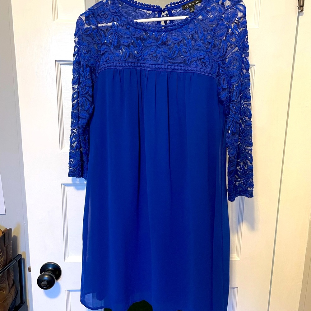 Small blue dress